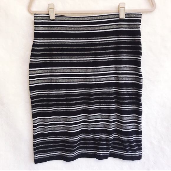 LOFT Grey Striped Sweater Pencil Skirt - Picture 6 of 6